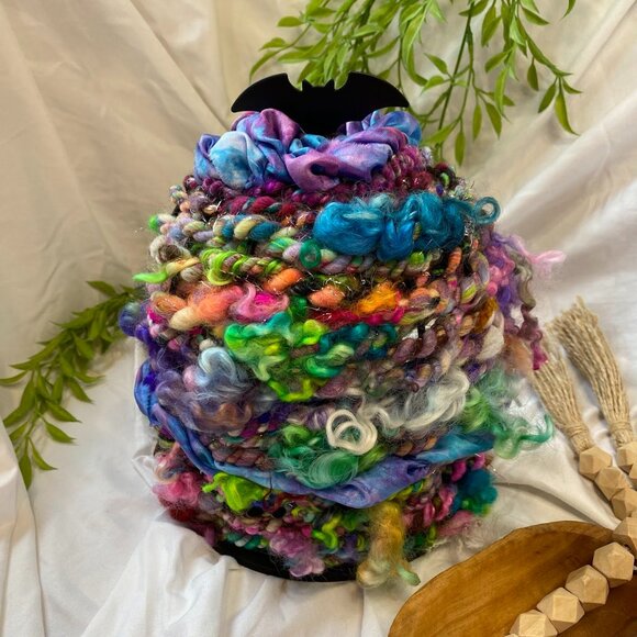 Handwoven Bat Cage Candle Display Decor - Picture 3 of 4